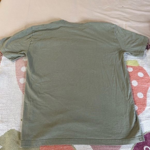 Aritzia tshirt - Picture 4 of 4